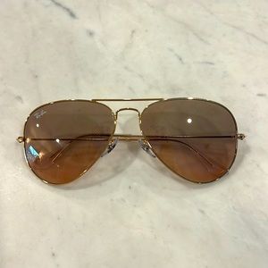 Ray Ban classic aviator, brown lens